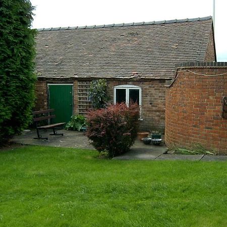 Birtley House Guest House B&B Telford Exteriör bild
