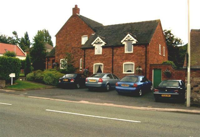 Birtley House Guest House B&B Telford Exteriör bild