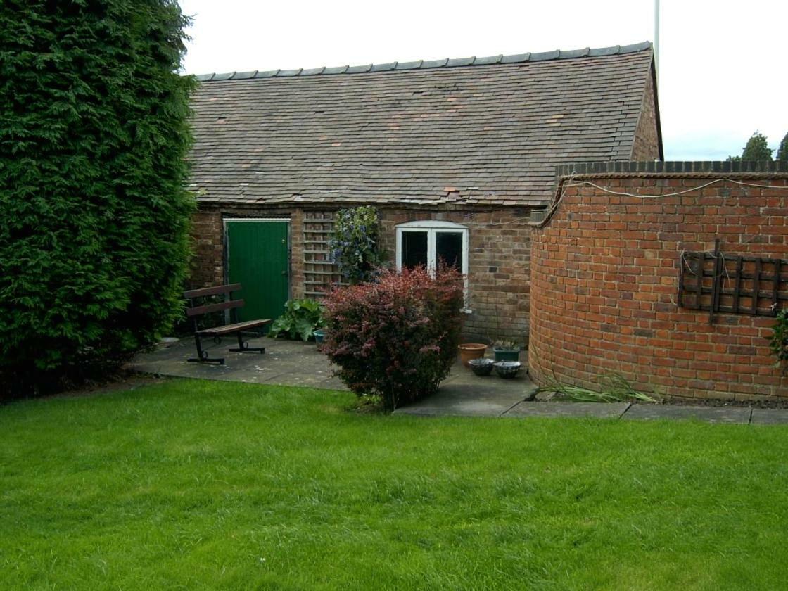 Birtley House Guest House B&B Telford Exteriör bild