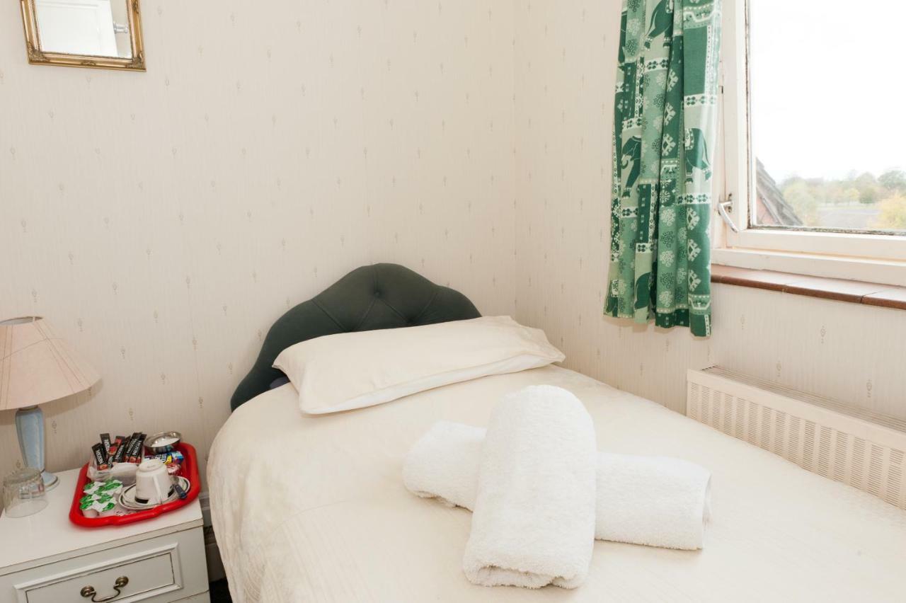 Birtley House Guest House B&B Telford Exteriör bild
